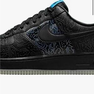 Nike LeBron space jam size 6y or women’s 7.5